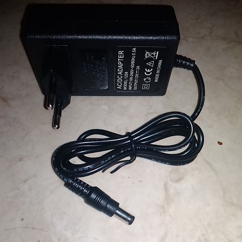 adaptor dc 12 volt 2a