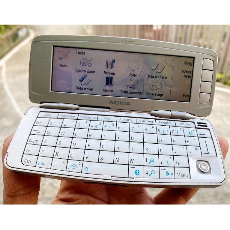 NOKIA 9300 COMMUNICATOR HP JADUL SECOND ORIGINAL KLASIK KAMERA HANDPHONE NOSTALGIA