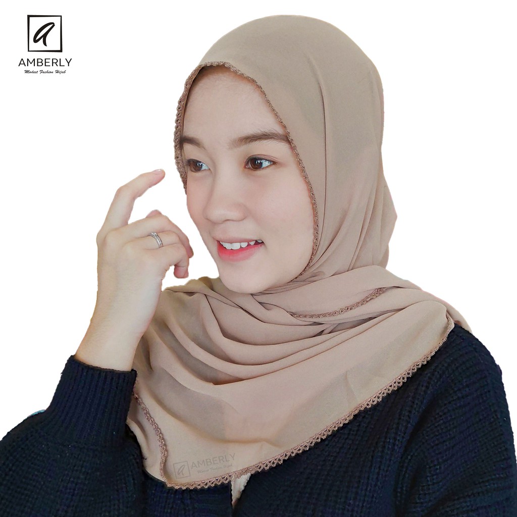 Amberly Pashmina Crochet Bahan Premium Cerruty Baby Doll