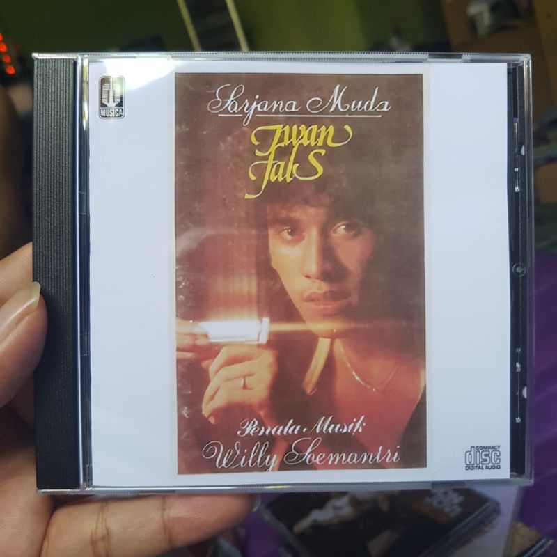 CD IWAN FALS SARJANA MUDA