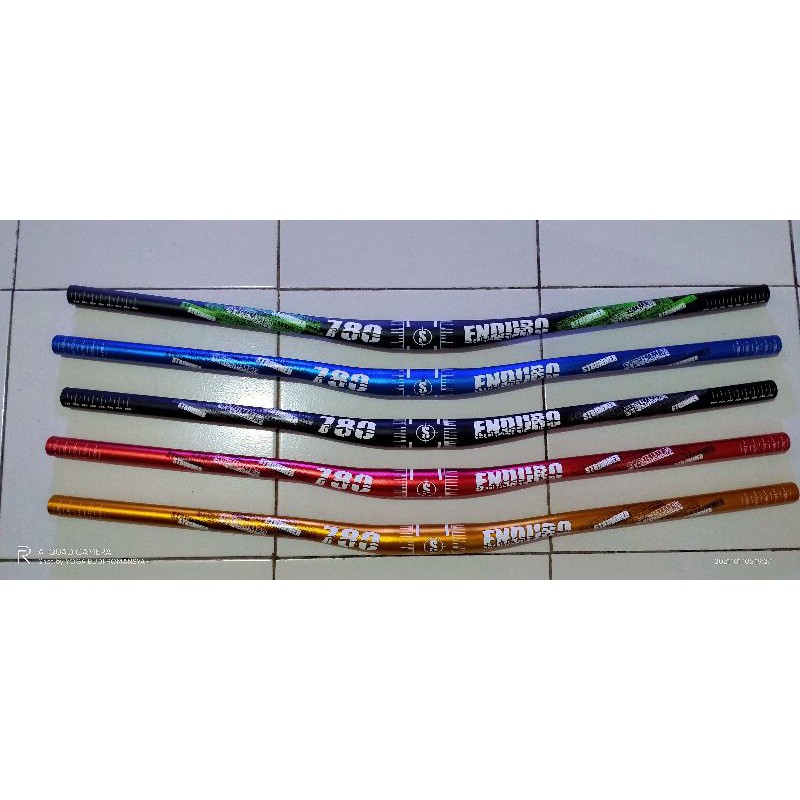 Handlebar Sepeda Strummer Enduro 780