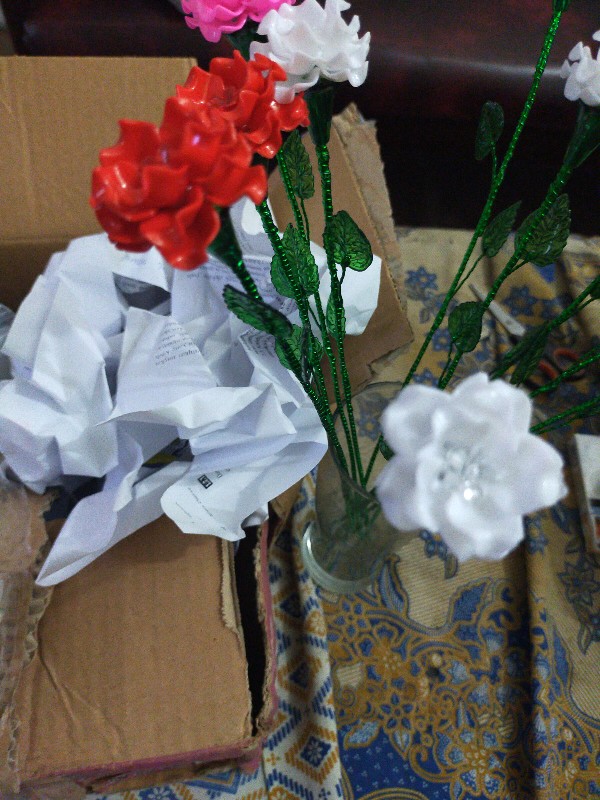 Bunga Mawar Mini Per Tangkai