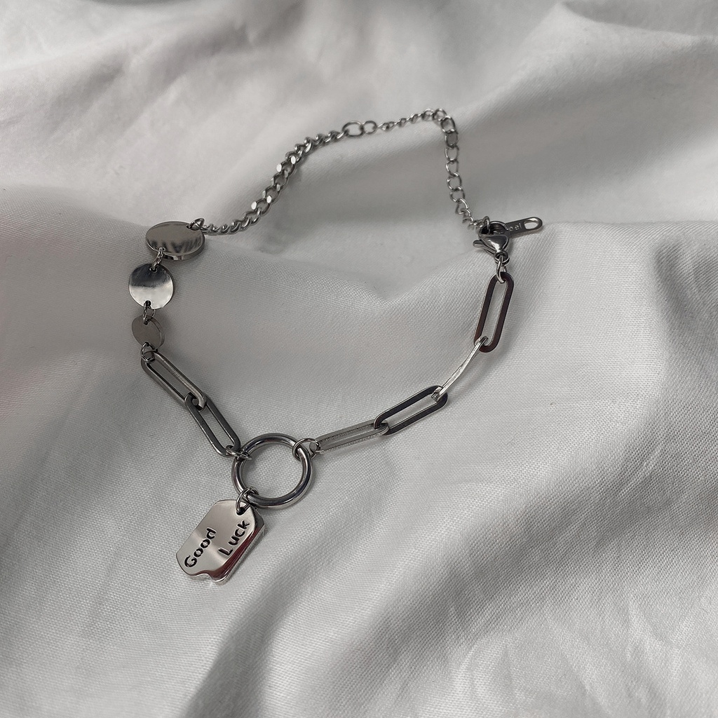 Gaya Korea ins titanium steel gelang sederhana kepribadian huruf tidak teratur fashion stainless ste