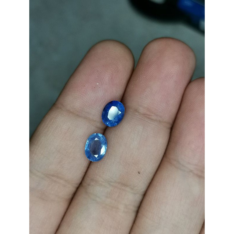 Hq Natural Blue Sapphire 2pcs