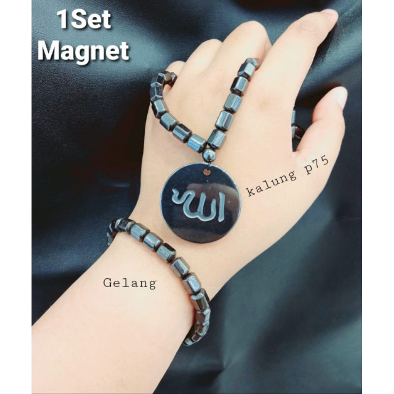 SATU SET KALUNG DAN GELANG KESEHATAN MAHNET WARNA HITAM