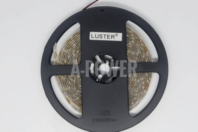 Luster - Lampu LED Strip Tahan Air (Warm White)