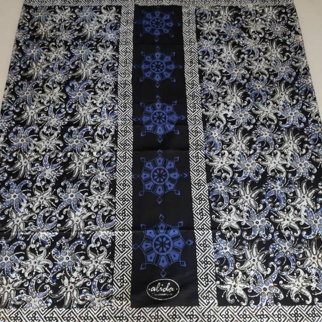 Sarung batik Az Zahir Syubbanul Muslimin