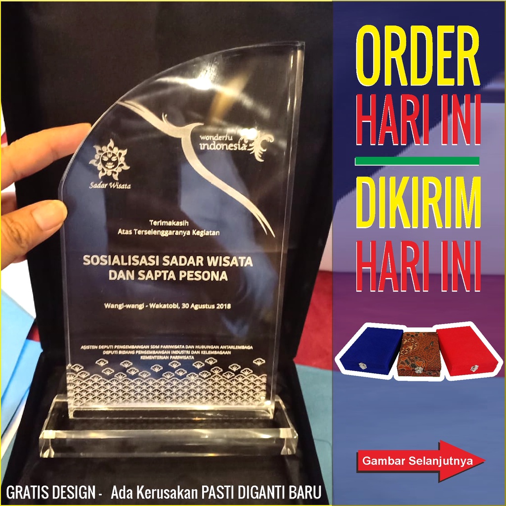 "Plakat Elegant" Terlaris & Termurah Plakat Akrilik Wisuda, Hadiah, Kenang-kenangan