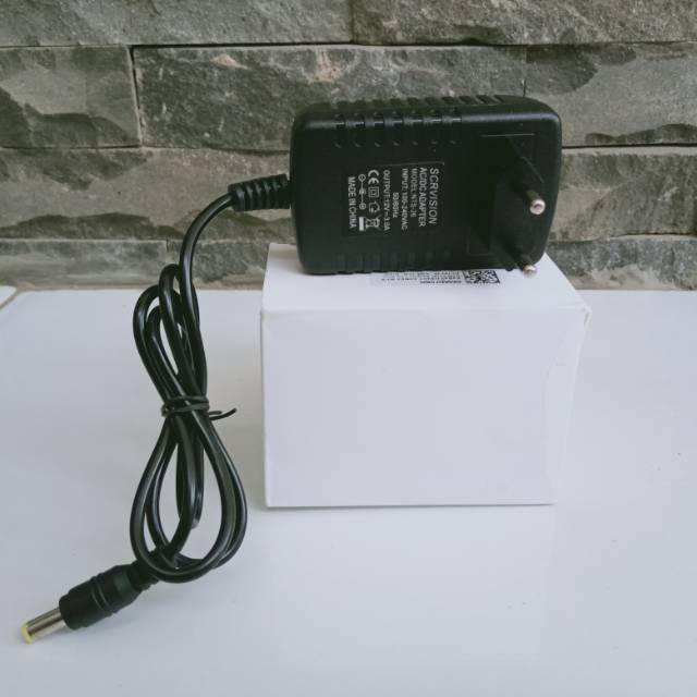Adaptor 12volt 3ampere