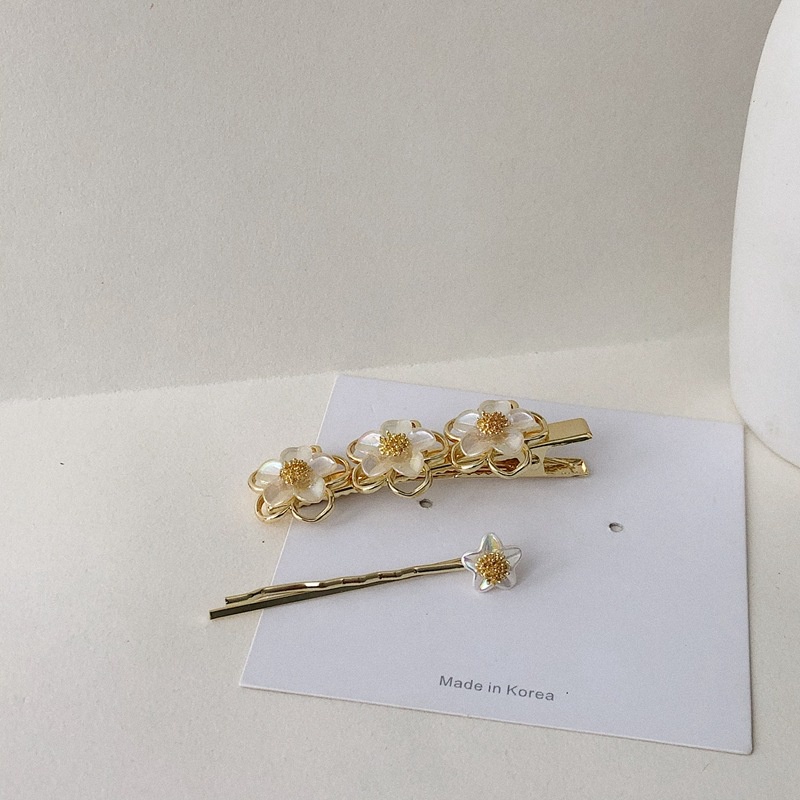 2pcs / Set Jepit Rambut Bentuk Bunga Bahan Alloy Untuk Wanita