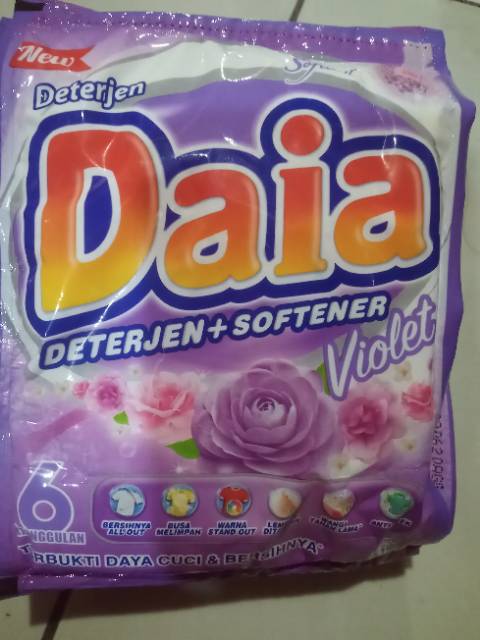 Daia detergen+softener 55gram isi 6/renteng