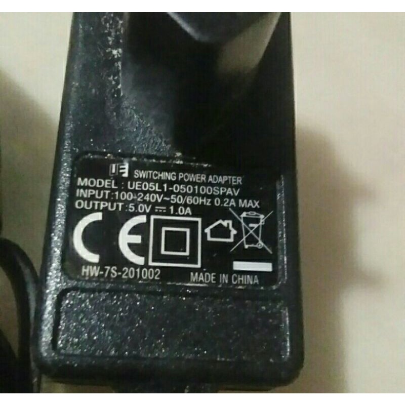 switching power adaptor 5vdc - 1amp original