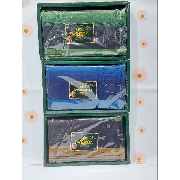 sarung tenun wadimor/kain sarung wadimor