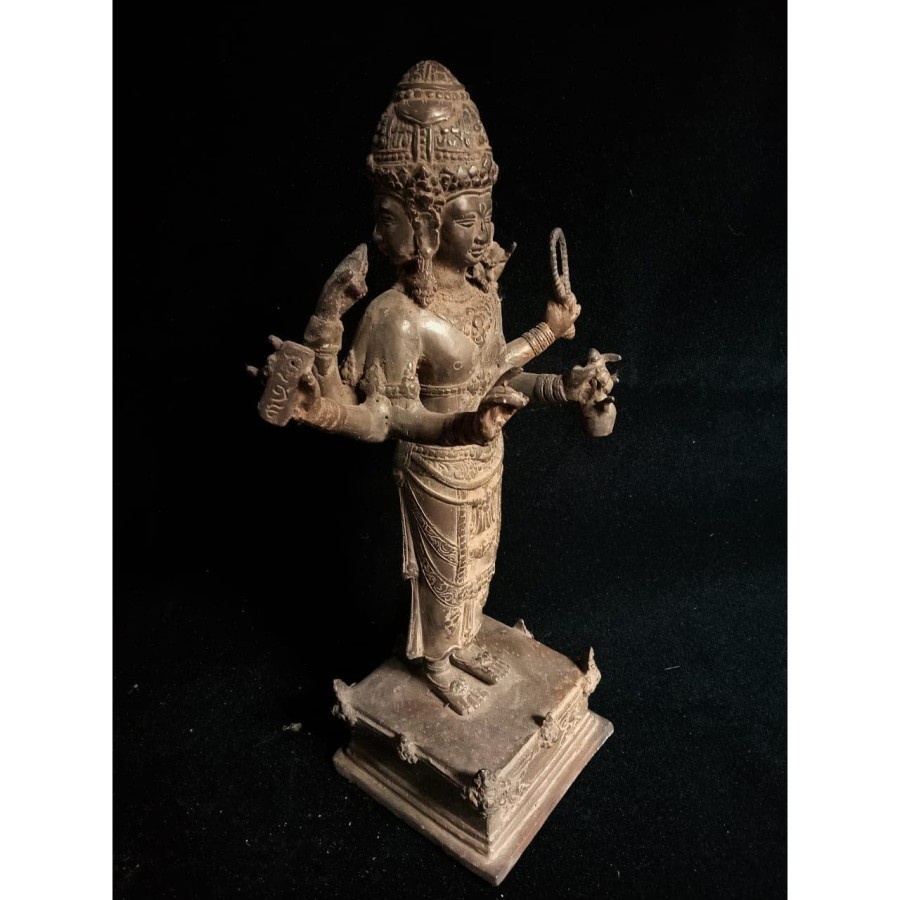Koleksi Patung Puja Dewa Brahma