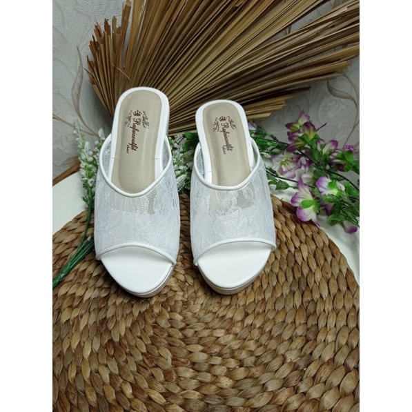 wedges tlara putih brukat lace tinggi 7cm