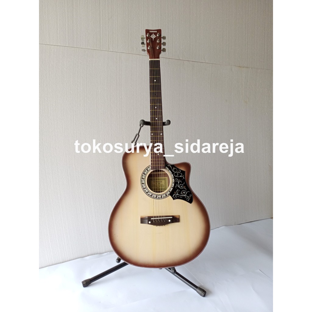 Gitar Accoustic merk Yamaha FG-325 Cream Coklat list Putih (Gitar Akustik Yamaha)