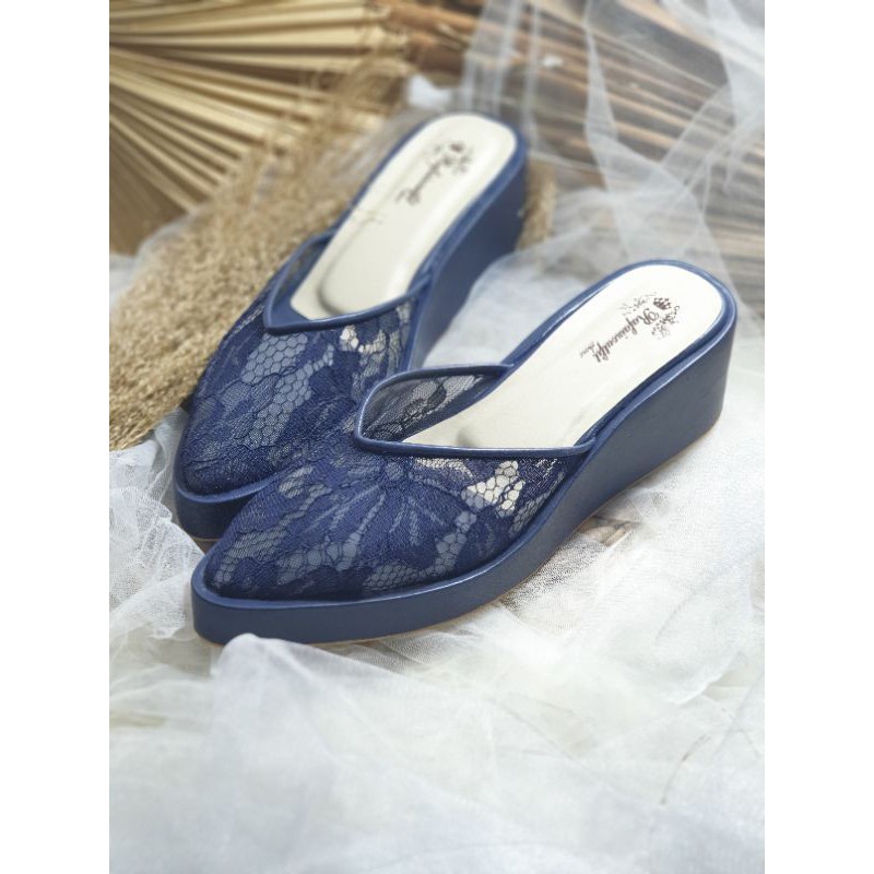 wedges navy tinggi 5cm sepatu wedding