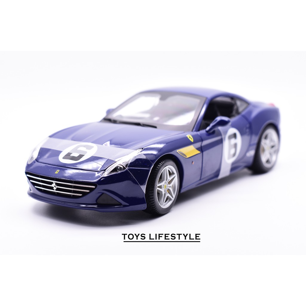 Bburago Diecast - Ferrari California T Skala 1:18