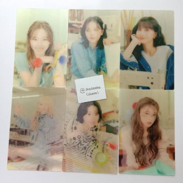 TWICE PHOTO CARD LENTICULAR TWICE UNIVERSITY NAYEON JEONGYEON MOMO DAHYUN CHAEYOUNG TZUYU