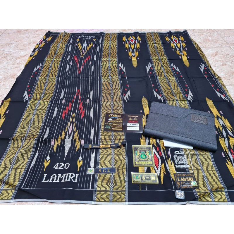 SARUNG LAMIRI MOTIF SGE 420 SUTRA