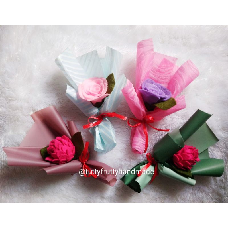 Buket mini flanel roses bunga mawar artificial hadiah wisuda