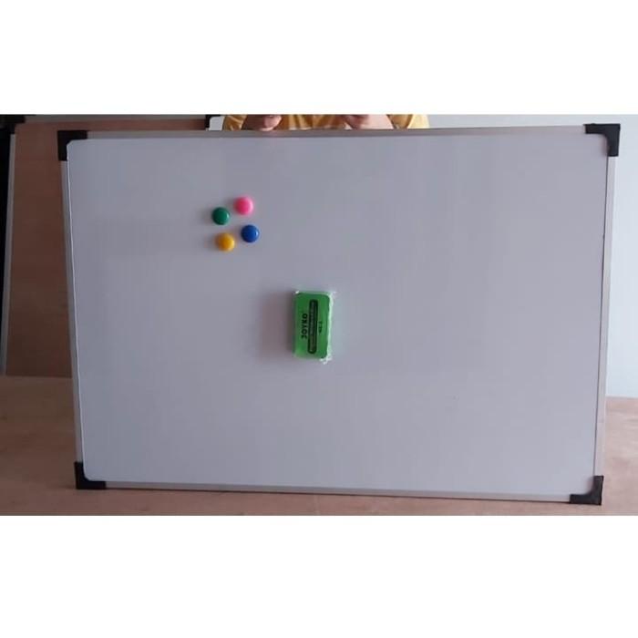 

Whiteboard Magnetik 90 X 120 Cm Gantung