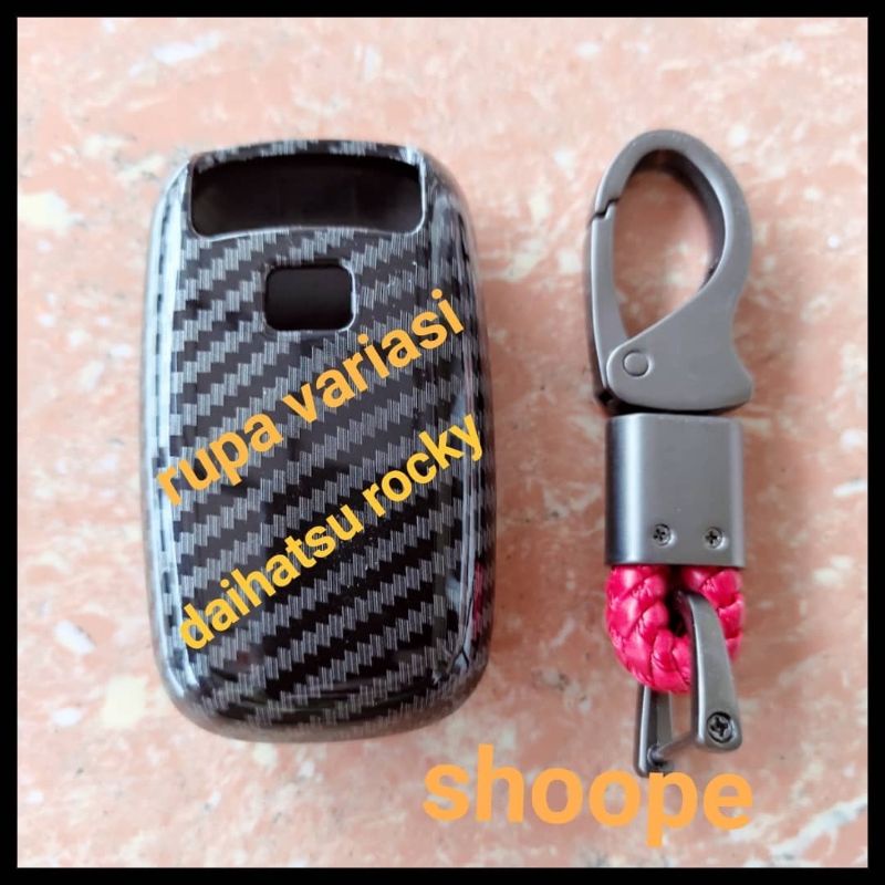 casing keras hardcase kunci remot mobil daihatsu rocky motif carbon + gantungan kunci