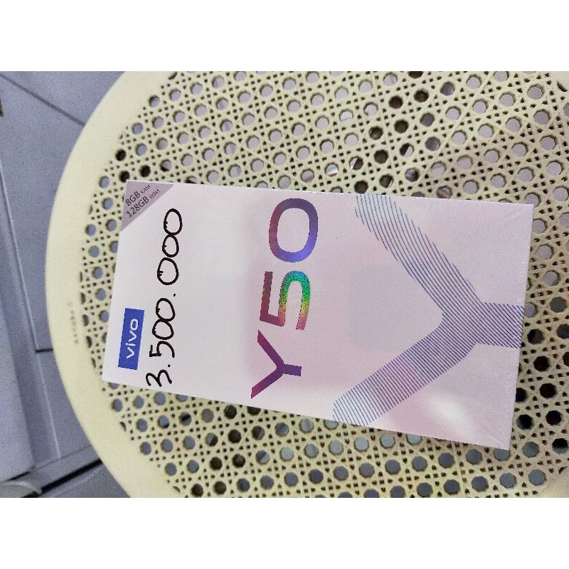 VIVO Y50 RAM 8 ROM 128