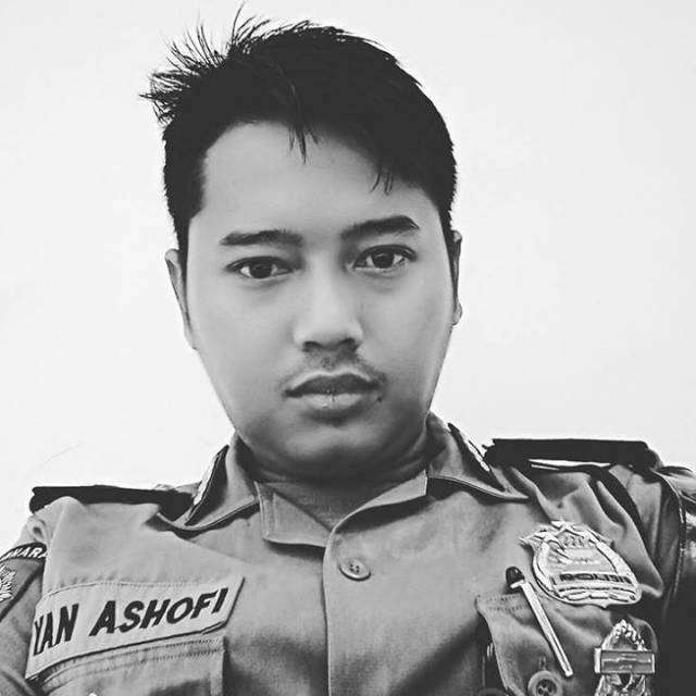 yan_ashofi