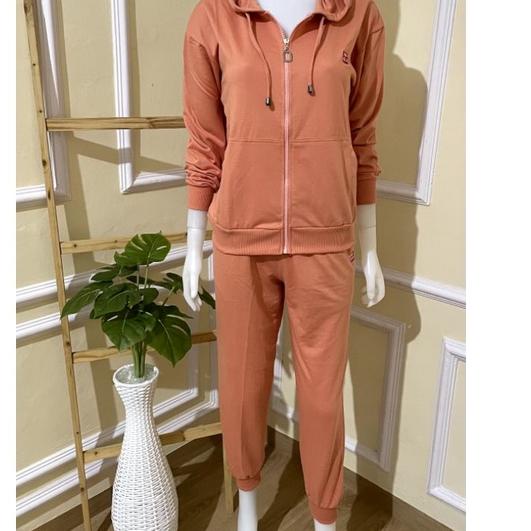 Terbagus.. Oneset Uniqlo Setelan Uniqlo One Set Uniqlo Wanita Jaket Sweater Zipper Olahraga Wanita