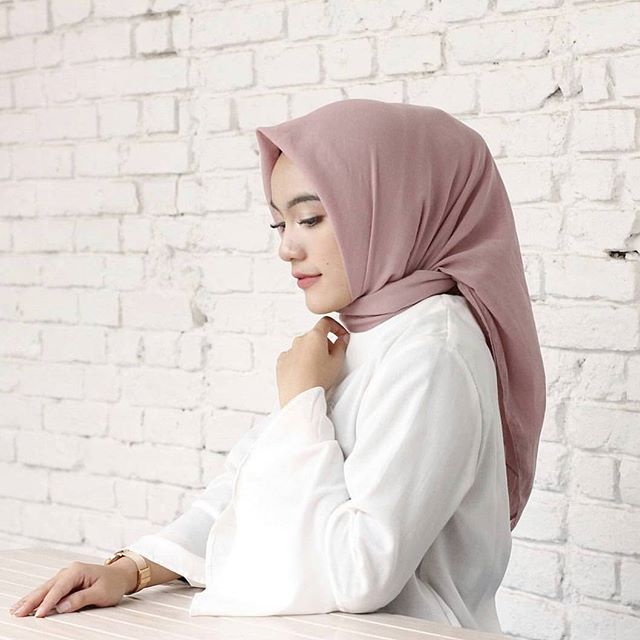 [CYC | COD] REALPICT | Kerudung Square Polos | Voal Ultrafine Premium | Hijab Segi Empat Bella Square Kerudung Paris Muslim Wanita Anti Letoy