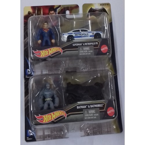 Diecast Mobil Hotwheels 1/64 Batman VS Superman Car & Figure