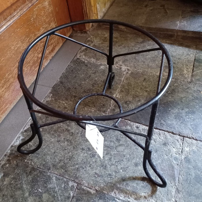 Pilar Pot / Tiang Pot Besi