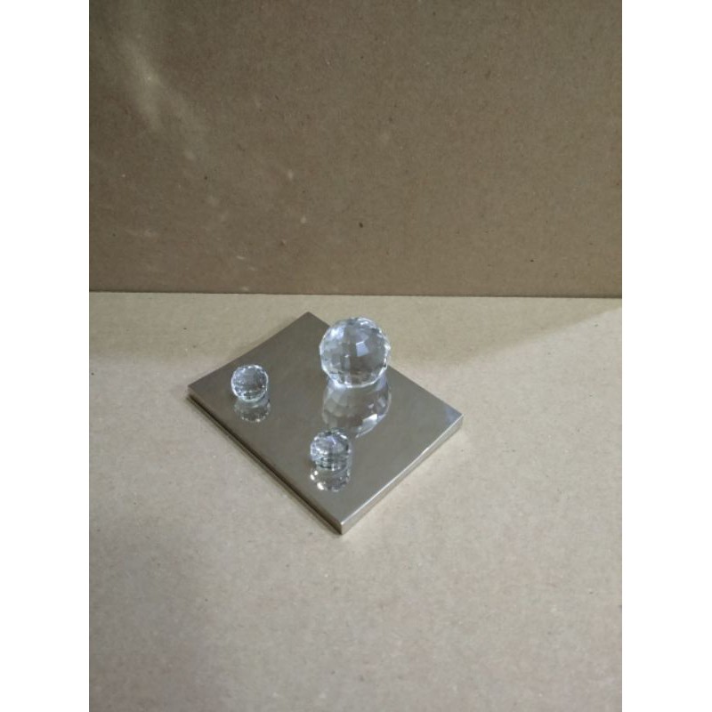 

Name Card Holder (CRY8332)