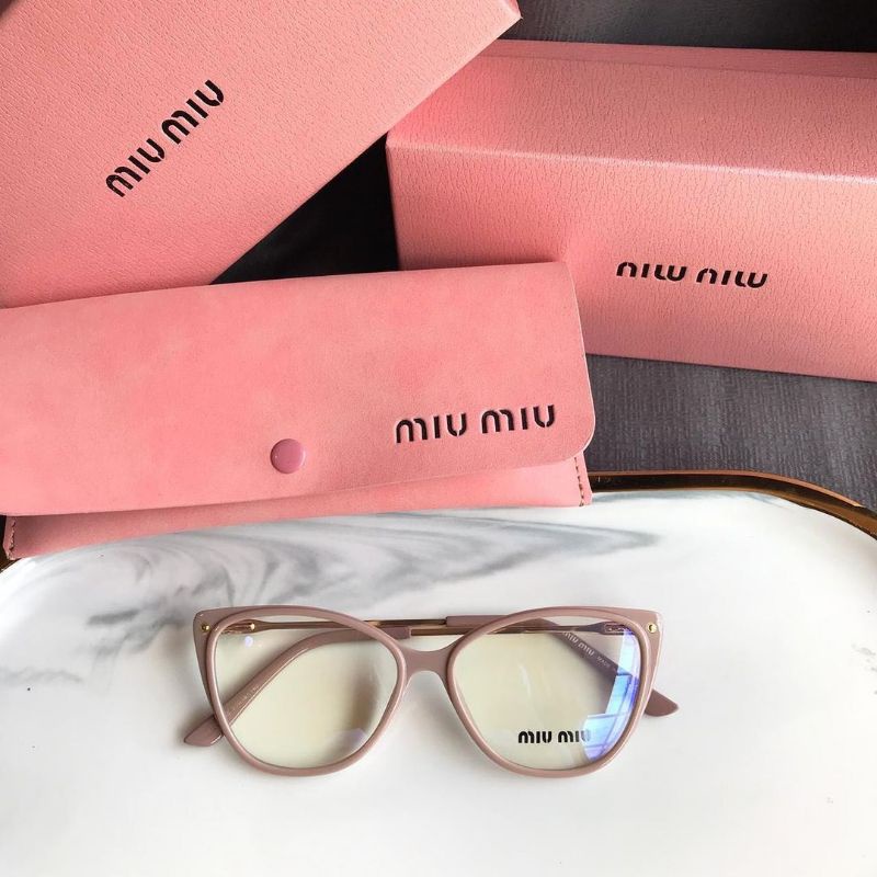 Miu Miu Chandra Sunglasses Kacamata Premium