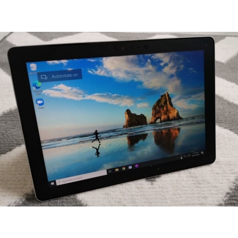 jual santai no nego pl preloved second Microsoft surface go tablet tanpa keyboard bekas pakai mulus