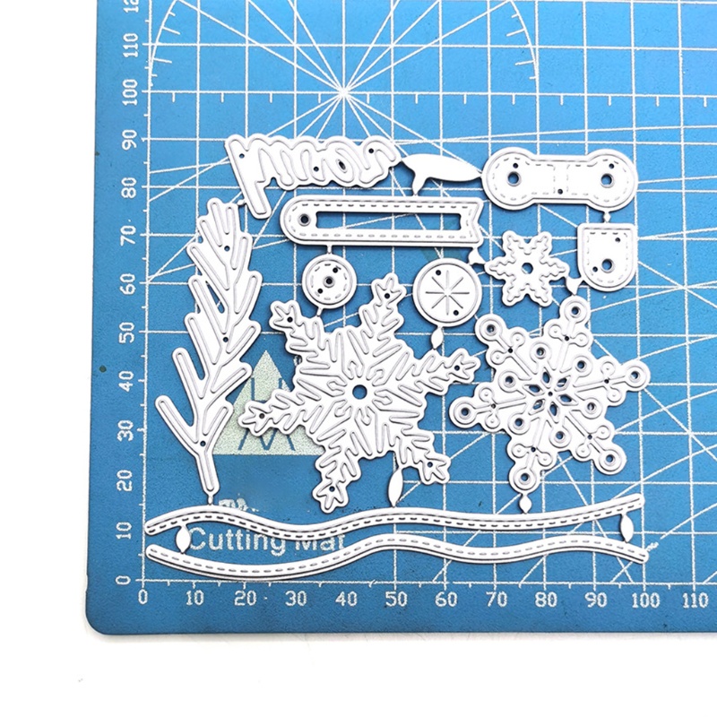 Cetakan Stensil Cutting Dies Motif Snowflake Natal Bahan Metal Untuk Scrapbook / Craft DIY / Kartu