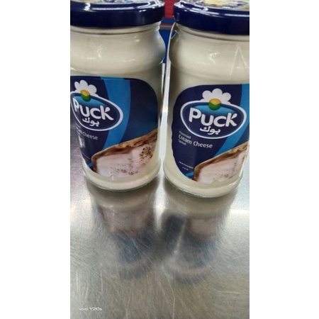 puck cream cheese atau Arla spread