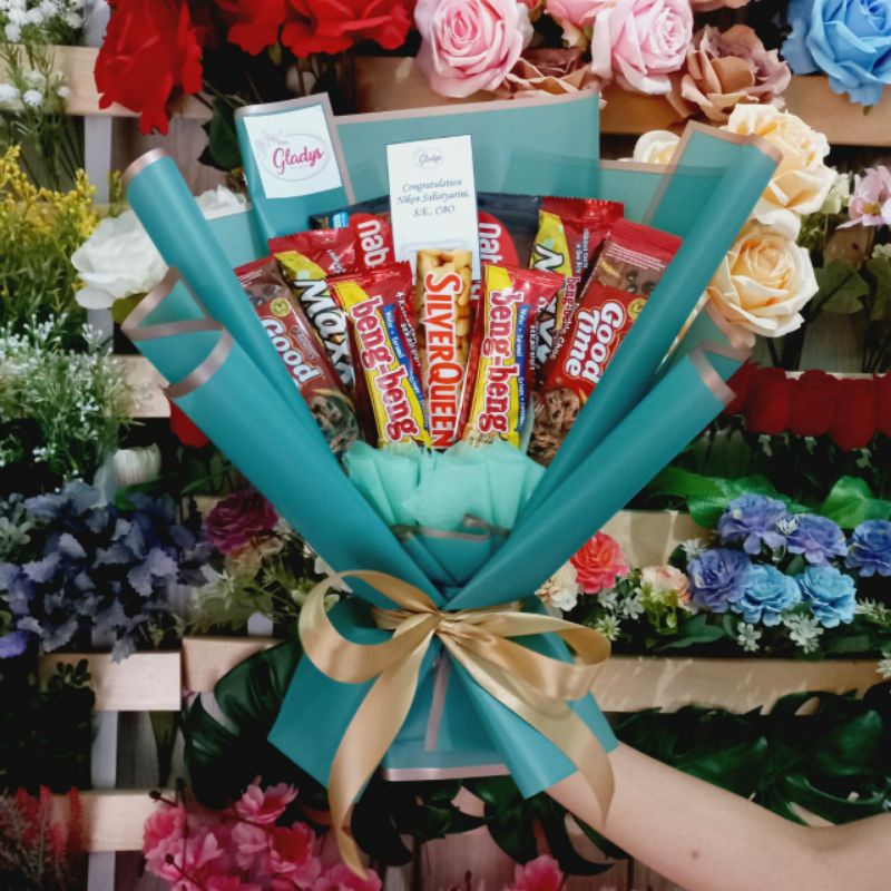 Exp Lama (COD) Buket Coklat / Buket Silverqueen / Buket Makanan / Buket Wisuda Murah / Buket Ulang