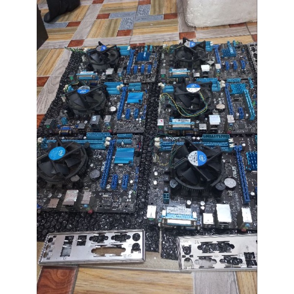 Motherboard Asus plus Core i3 Fan original