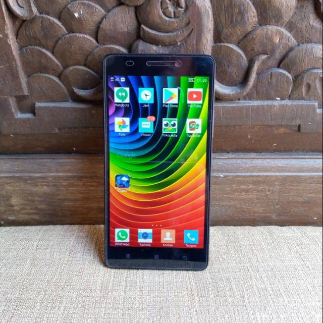 Handphone Lenovo A7000 Black Second (SOLD)