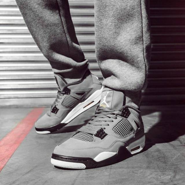 cool grey 4s on feet