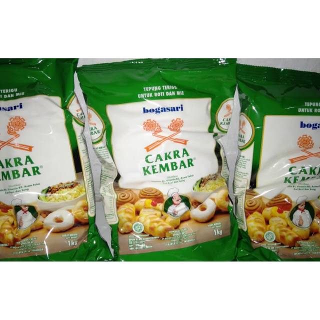 

Tepung terigu cakra kembar 1kg