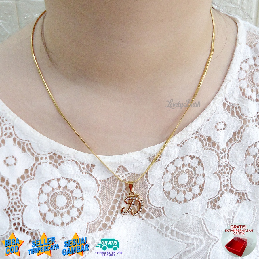 Lovelybutik - Kalung Inisial Huruf Titanium anti karat Kalung hurup Abjad Alphabet Ins D Klasik Bonus Kotak Perhiasan