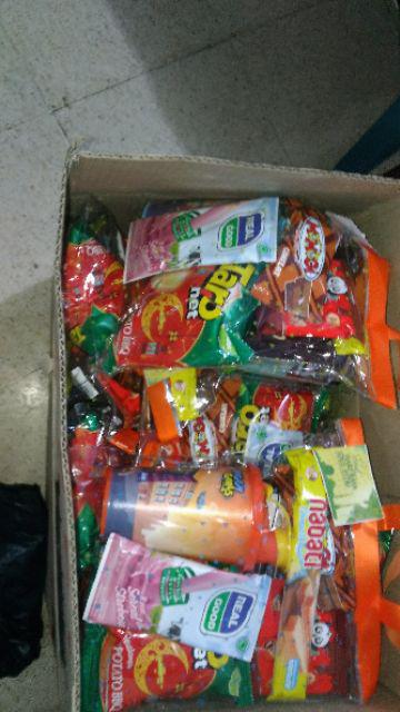 Parcel Snack Murah + Botol Minum Kemasan Cantik Ulang Tahun
