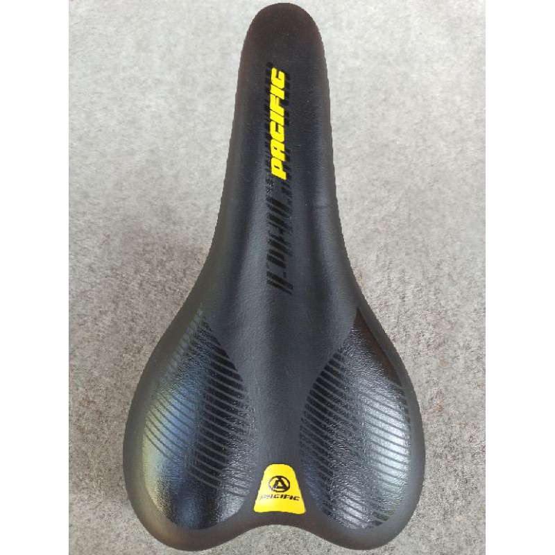 Sadel sepeda merk Pacific SP-H116 Original