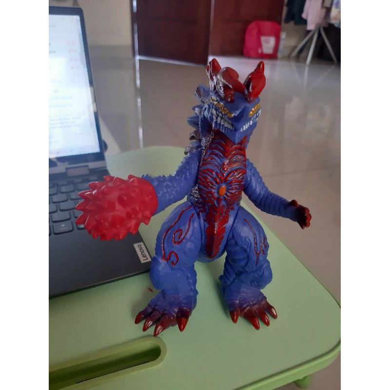 kaiju ultraman