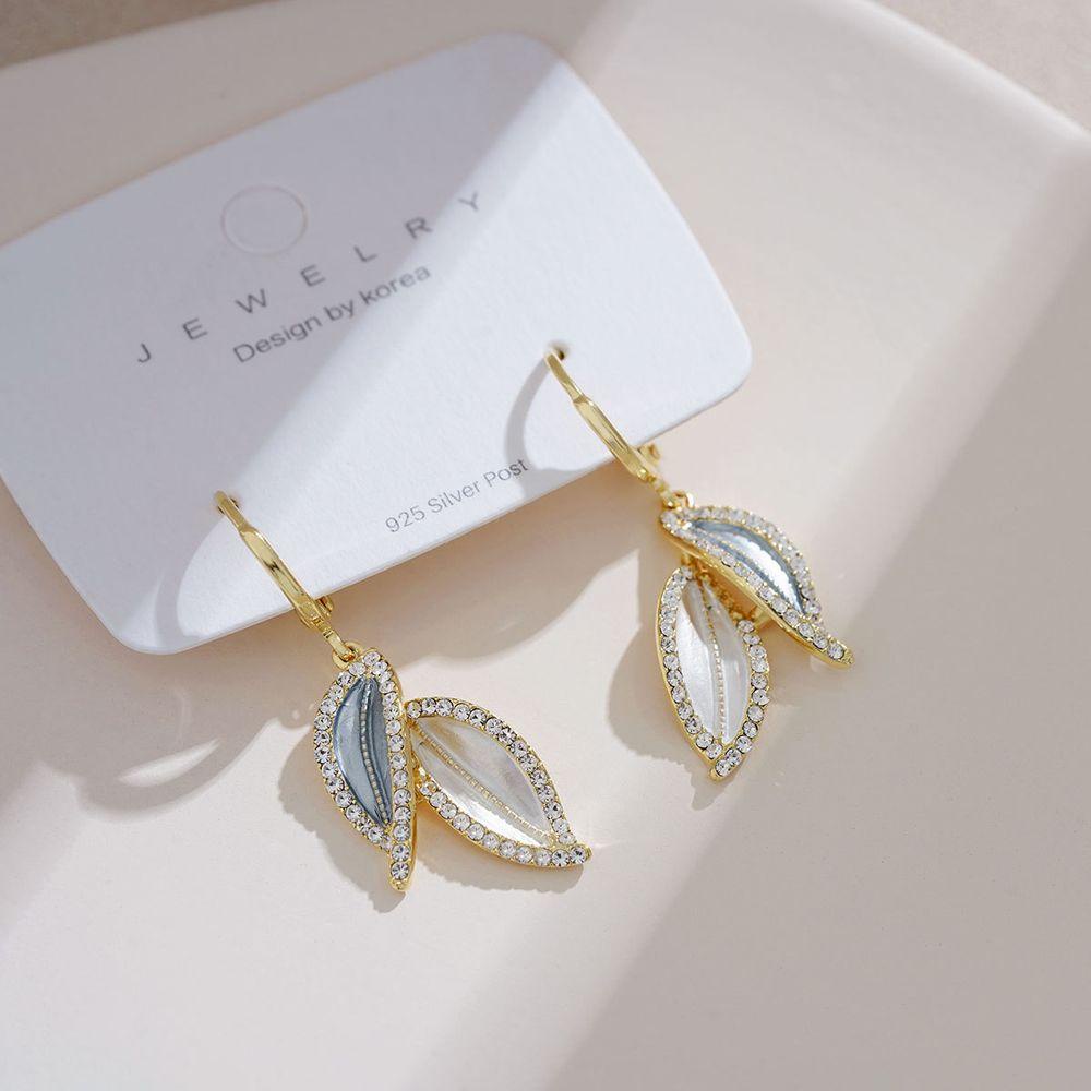 Mxbeauty Anting Wanita French Vintage Lucu Elegan Manis Berlian Imitasi Menjuntai Earrings