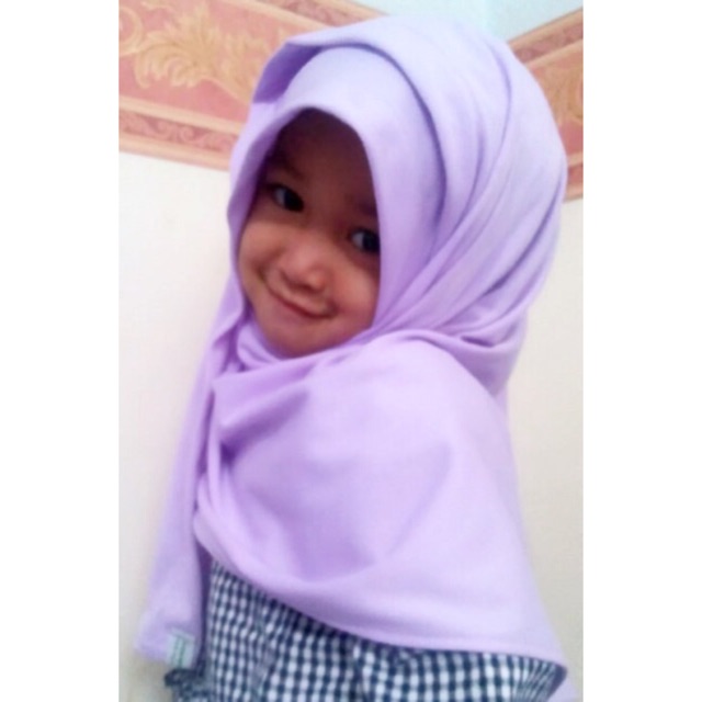 Jilbab instan pashmina instan pastan anak tinggal slup bahan kaos adem bukan merk HILZEA HULYA ya