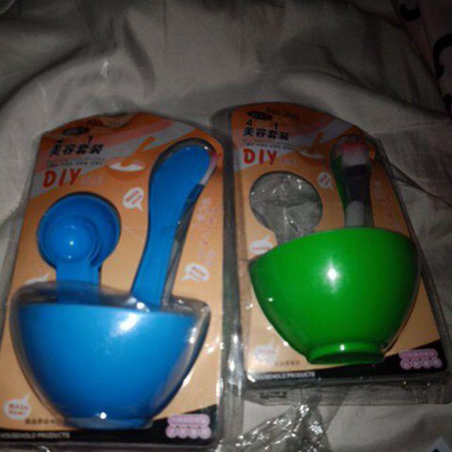 Mangkuk / Wadah Masker